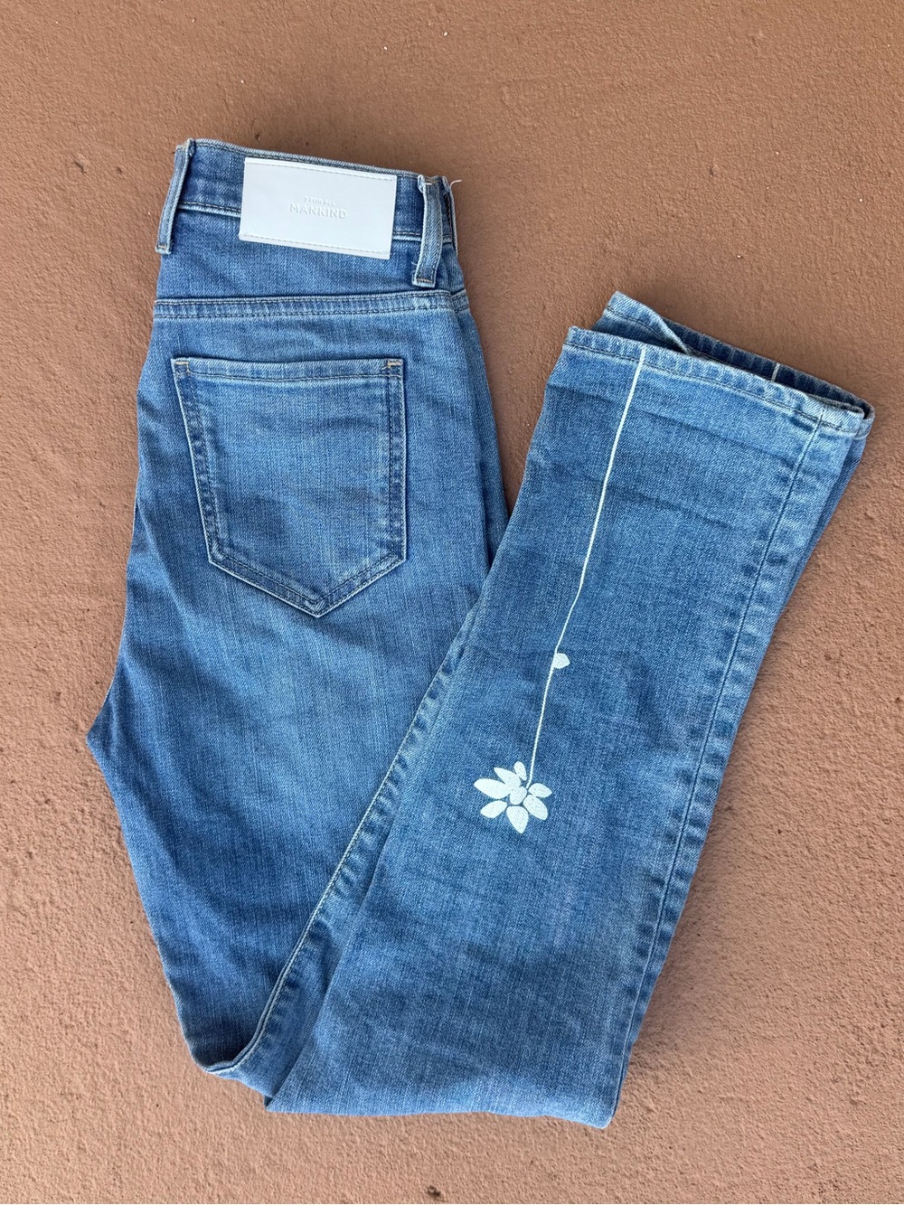 7 For All Mankind Floral Detail Easy Slim Jean